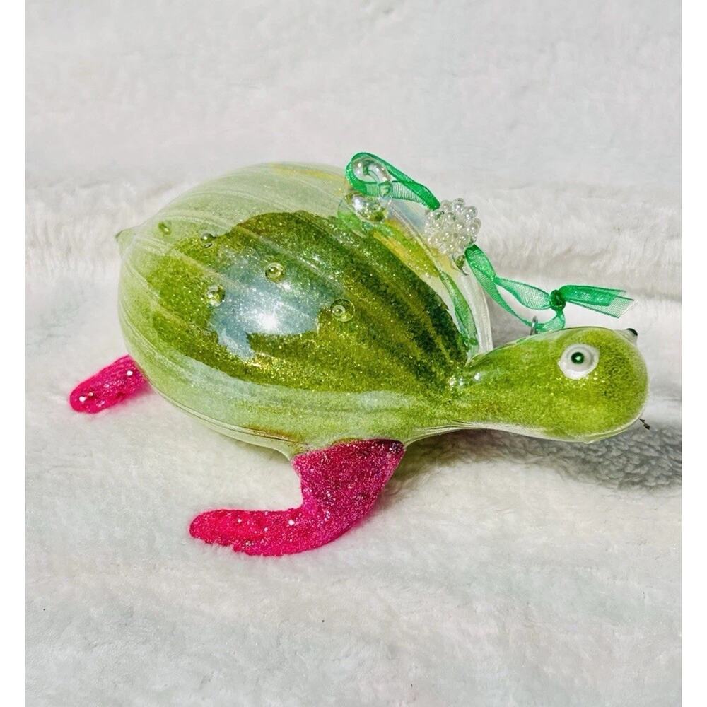 Pier 1‎ Hand Blown Art Glass Sea Turtle Ornament Coastal Christmas Green Pink
